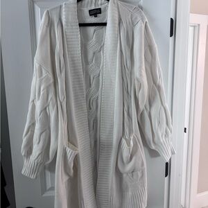 DANIELLE BERNSTEIN Cream Cable Knit Open-Front Cardigan